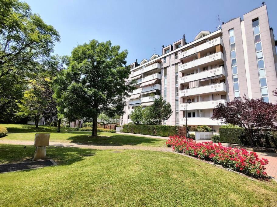 פאדובה Art-Apart Lt Appartamento Con Giardino Privato מראה חיצוני תמונה